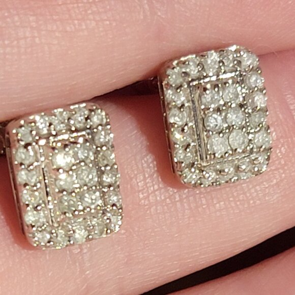 White Diamond Ring, (Size 6 & 1ctw) & White Diamond Earring 1.5ctw Set - Picture 7 of 10